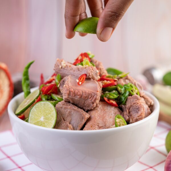 105. Comida 4. Pulpa de cerdo a la mexicana.