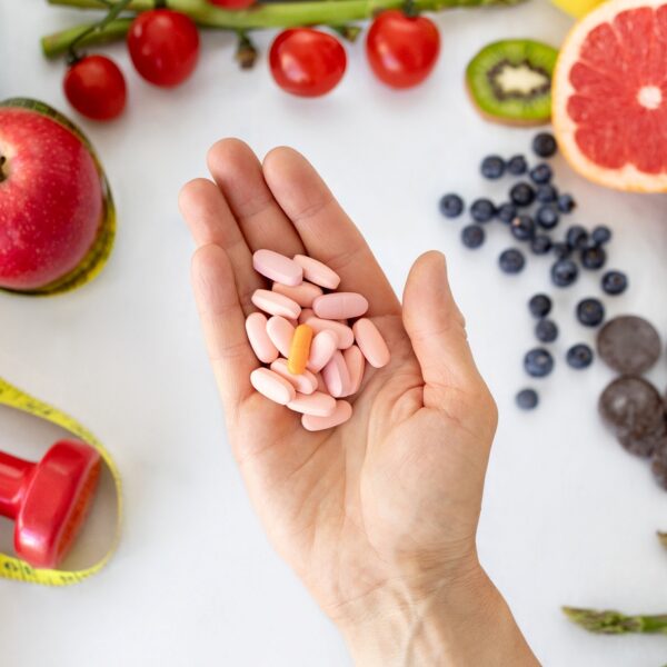 74. Se recomienda el consumo de vitaminas